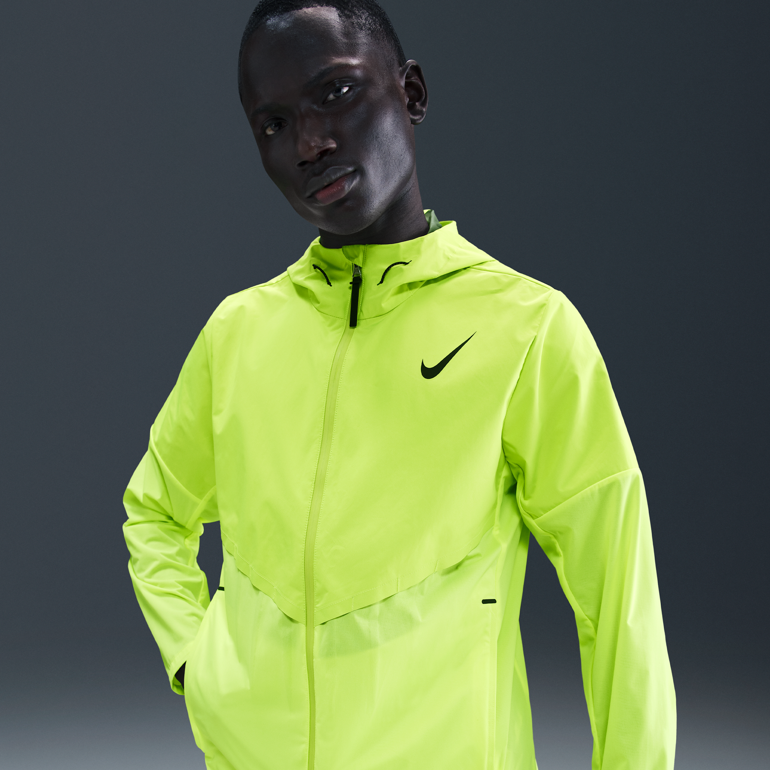 Nike AeroSwift Storm-FIT Aerogami hardloopjack voor heren - Geel