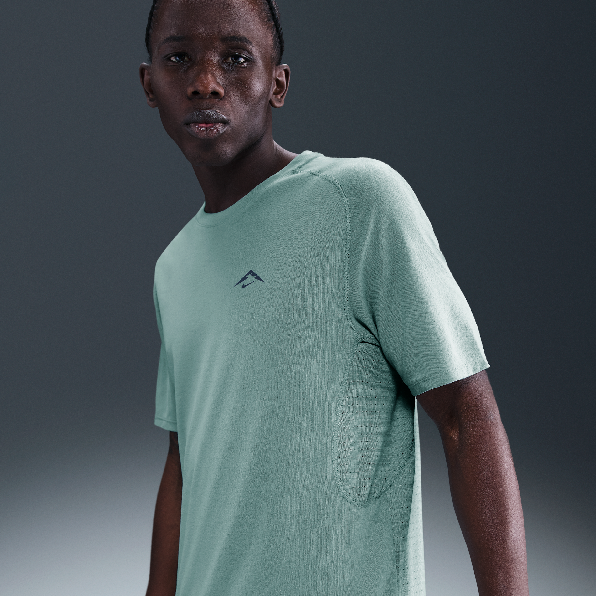 Nike Solar Chase Dri-FIT ADV hardlooptop met korte mouwen voor heren - Groen
