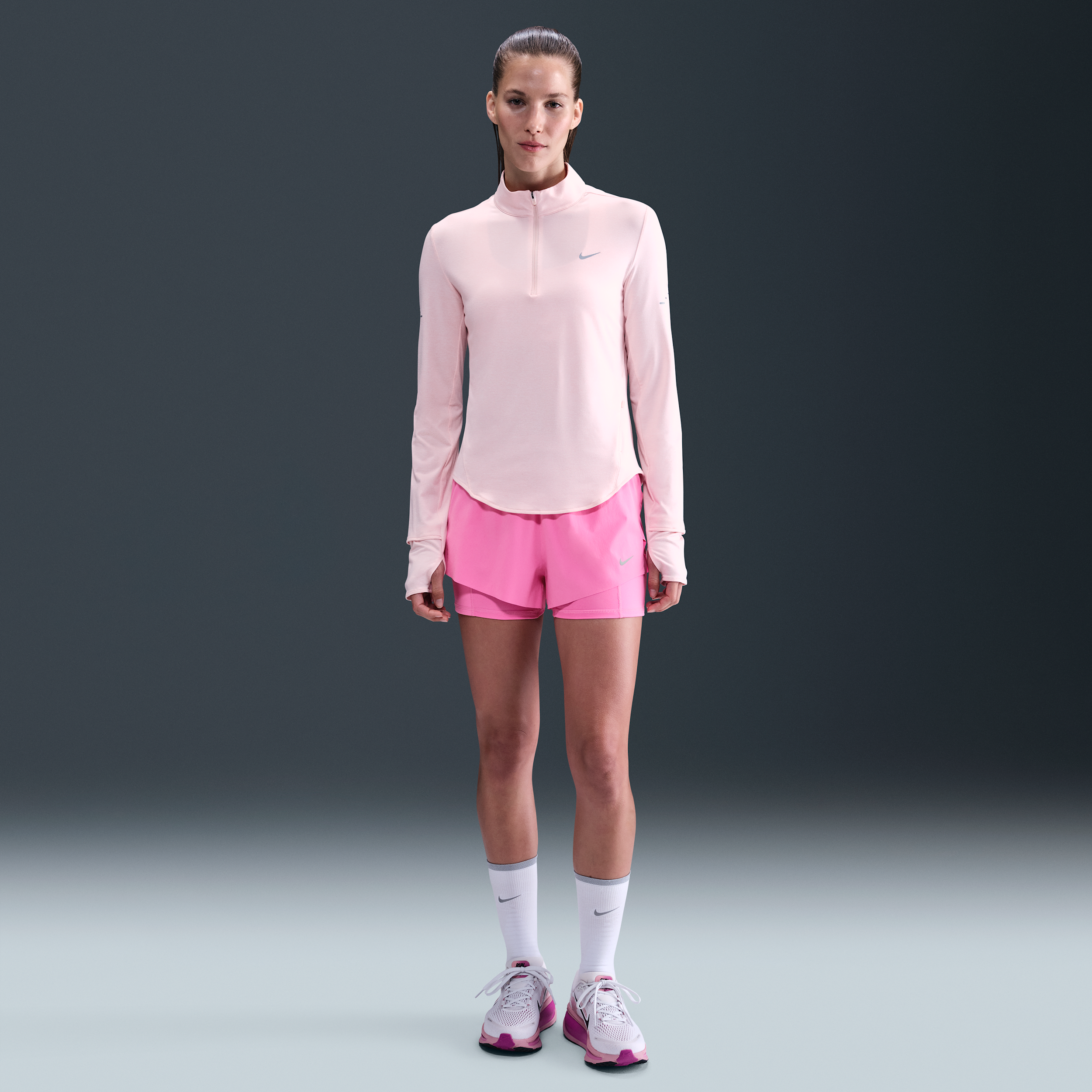 Nike Swift Dri-FIT 2-in-1 hardloopshorts met halfhoge taille voor dames - Roze