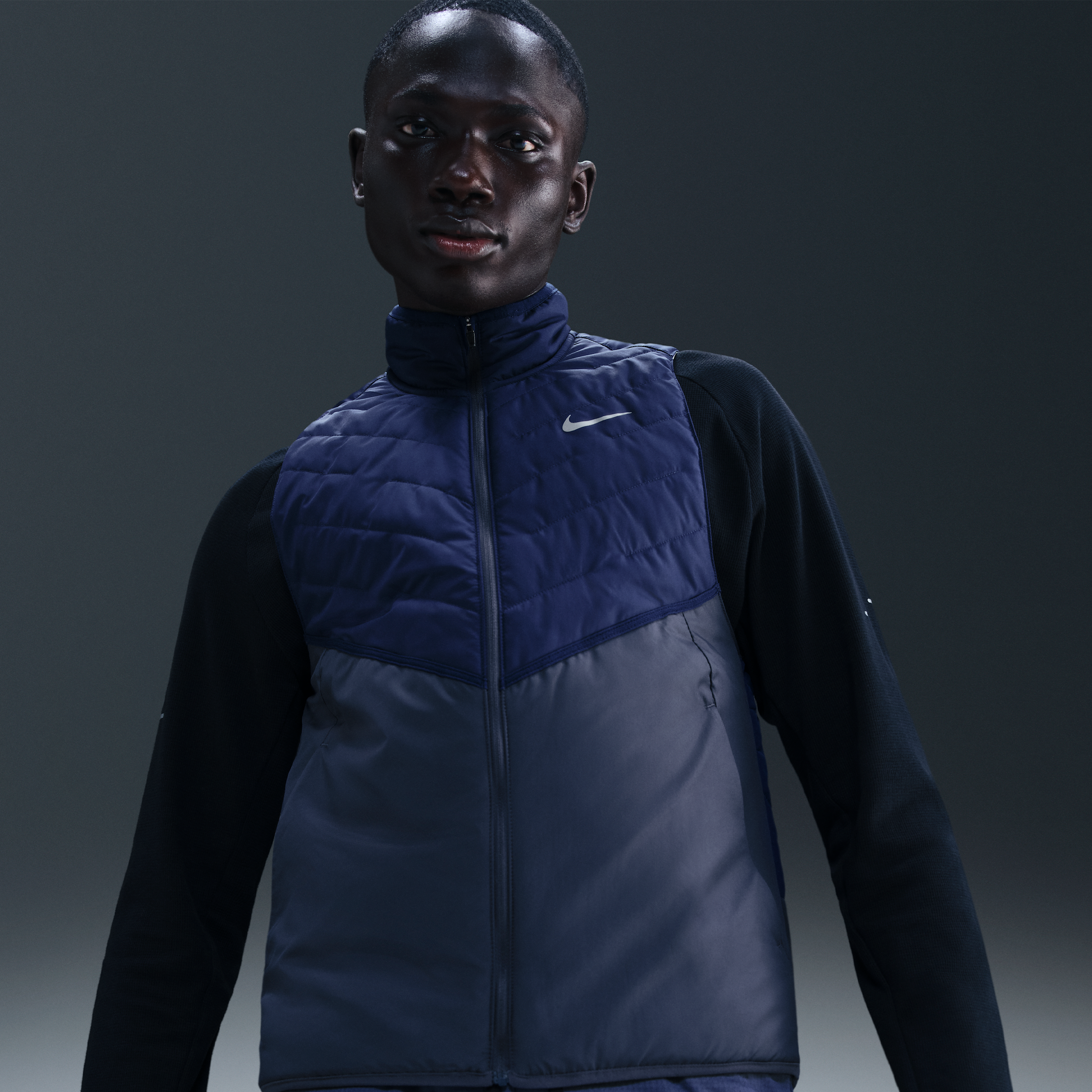 Nike Therma-FIT Repel hardloopbodywarmer met synthetische vulling voor heren - Blauw