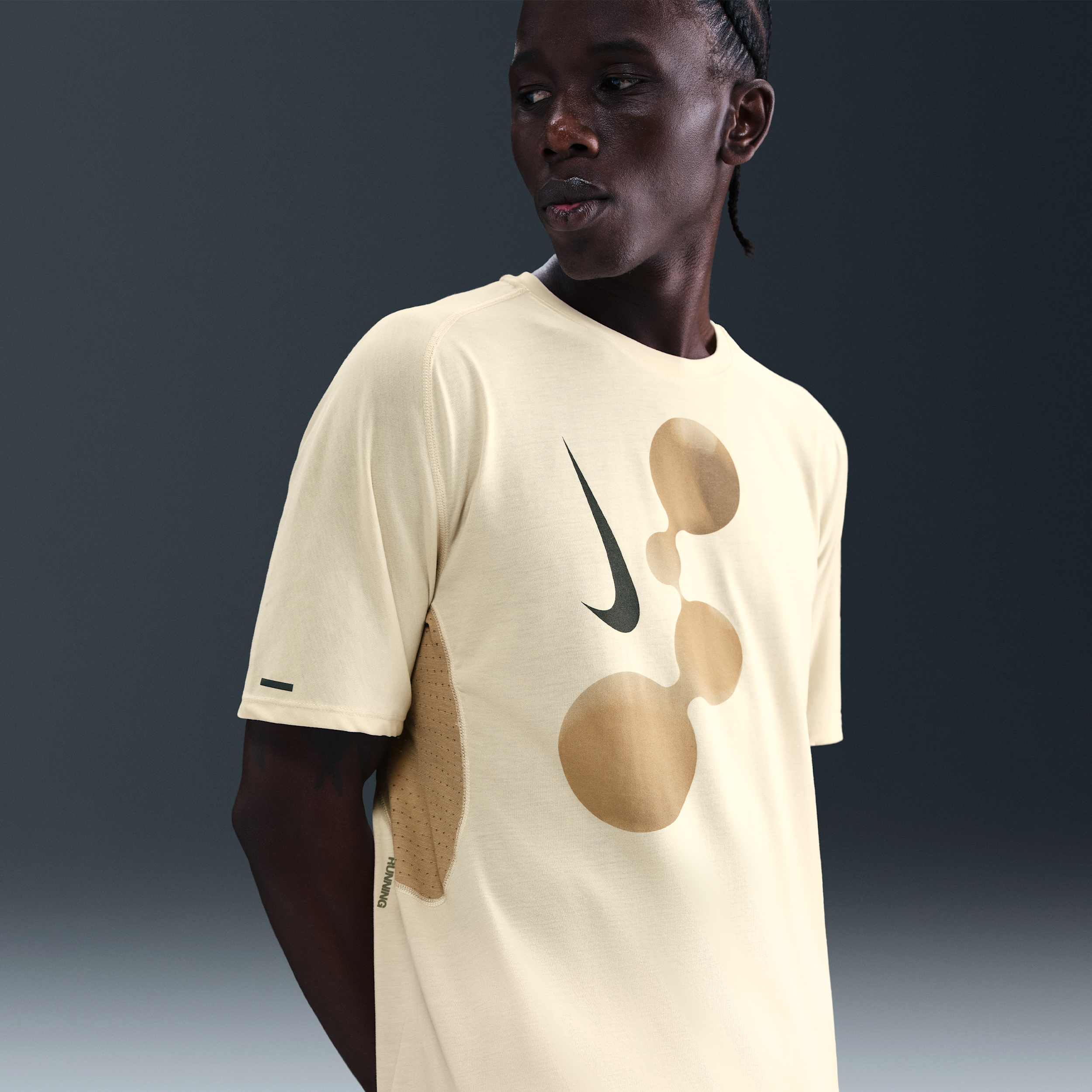 Nike Solar Chase Dri-FIT ADV hardlooptop met korte mouwen voor heren - Bruin