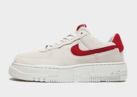 Nike Air Force 1 Pixel Damen - Damen, Summit White/Summit White/Summit White/Mystic Hibiscus