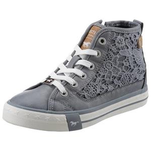 Mustang Shoes Sneaker, mit schöner Perforation