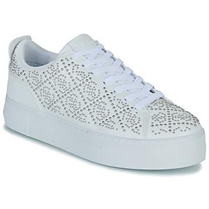 Guess Sneakers  - Giaa 7 FL5GA7 ELE12 WHITE