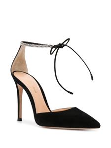 Gianvito Rossi Pumps verfraaid met kristal - Zwart