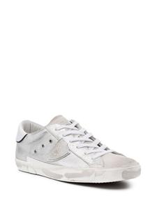 Philippe Model Paris Sneakers met logo patch - Zilver