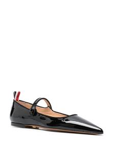 Thom Browne POINTED THOM JOHN FLAT IN SOFT PATENT LEATHER - Zwart