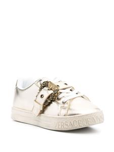 Versace logo-buckle leather sneakers - Goud