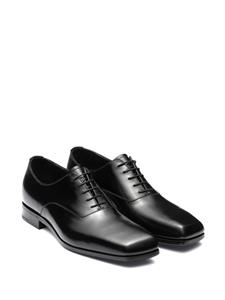 Prada square-toe brushed leather shoes - Zwart