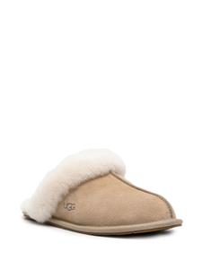 UGG Scuffette slippers van imitatiebont - Beige