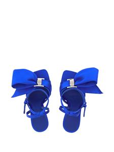 Ferragamo Aveline sandalen met asymmetrische strik - Blauw