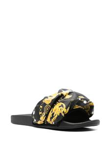 Versace Gewatteerde slippers - Zwart