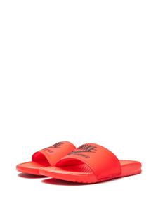 Nike Benassi JDI slippers - Rood