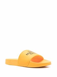 The North Face Base Camp slippers met logoprint - Geel