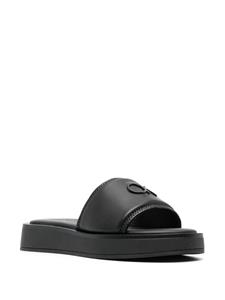 Calvin Klein Slippers met logoplakkaat - Zwart