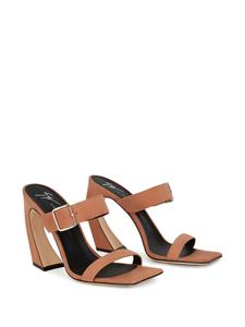 Giuseppe Zanotti Musa suède sandalen - Beige