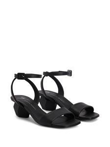 Giuseppe Zanotti Rozalie sandalen met blokhak - Zwart