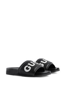 Gucci Slippers met logopatch - Zwart