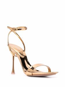 Gianvito Rossi Pumps met hoge hak - Goud