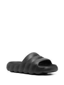 Moncler Lilo gewattteerde slippers - Zwart