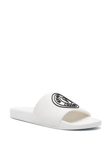 Versace Slippers met logo-reliëf - Wit