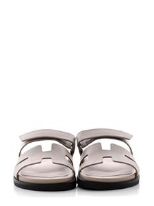 Hermès pre-owned Chypre leather sandals - Beige