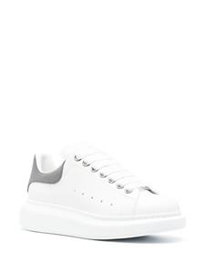 Alexander McQueen Oversized leather sneakers - Wit