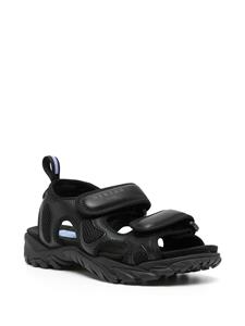MCQ Striae sandalen met klittenband - Zwart