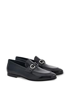 Ferragamo Gancini-buckle leather loafers - Zwart