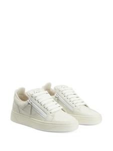 Giuseppe Zanotti Sneakers met krokodillen-effect - Wit