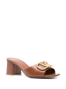 Valentino Garavani Maxi-VLogo 60mm leather sandals - Bruin