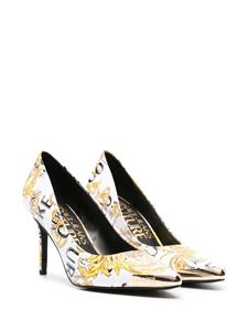 Versace Jeans Couture Scarlett Barocco-print pumps - Wit
