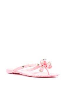 Valentino Garavani Rockstud bow-detailed flip flops - Roze