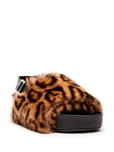 Simon Miller Furry Dip cheetah-pattern sandals - Bruin
