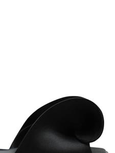 Alexander McQueen asymmetric detail flat sandals - Zwart