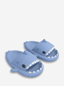 Zaful Shark Shape Indoor Slippers