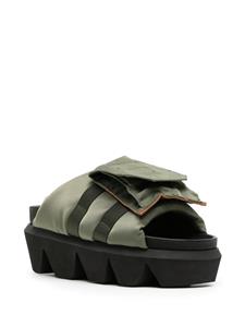 Sacai flap-pocket chunky-sole slides - Groen