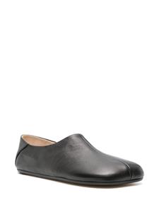 MM6 Maison Margiela asymmetric-toe leather slippers - Zwart