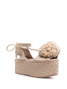 Patou Sandalen met bloemapplicatie - Beige