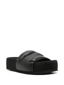 Vic Matie GG slippers met plateauzool - Zwart