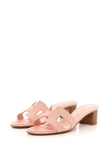 Hermès Pre-Owned Oasis 50mm leather sandals - Roze