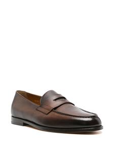 Doucal's burnished-finish leather loafers - Bruin