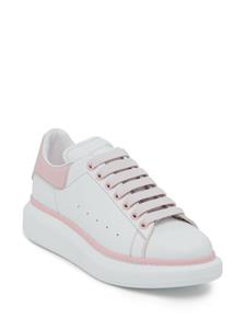 Alexander McQueen Oversized chunky leather sneakers - Roze