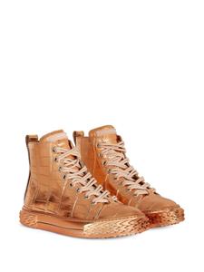 Giuseppe Zanotti Sneakers met krokodillenleer-effect - Goud