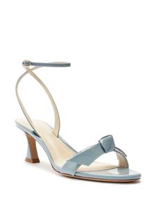 Alexandre Birman Clarita Bell 60mm patent leather sandals - Blauw