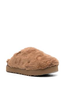 UGG Fuzz Sugar slippers van imitatiebont - Bruin
