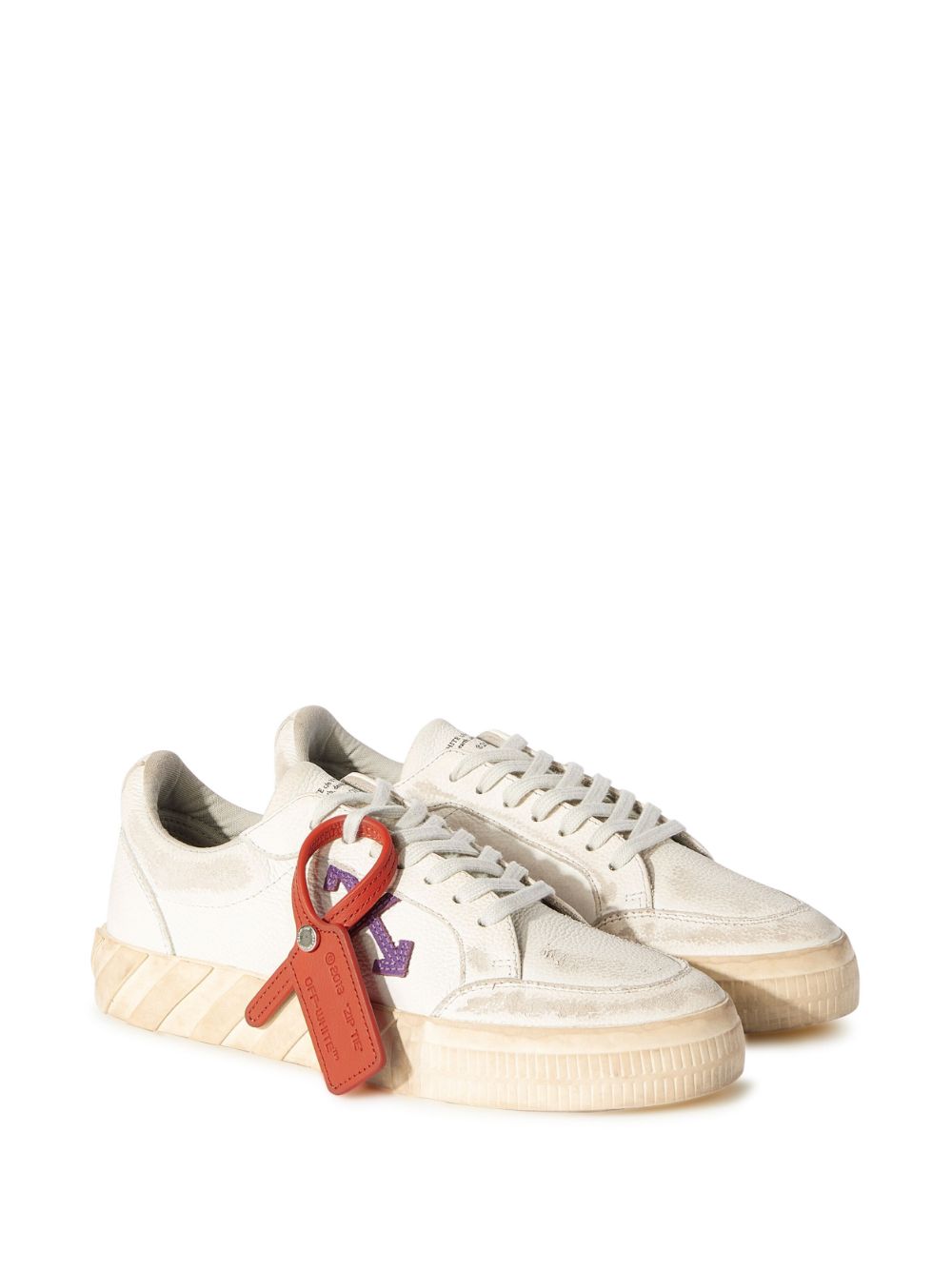 Off-White Vulcanized low-top sneakers - Wit