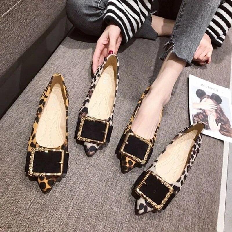 YUYAN Happy Hour Spring Summer Leopard Shoes Pointed toe Women Flats Elegant Modern Ladies Single Shoes Soft Plus Size 42