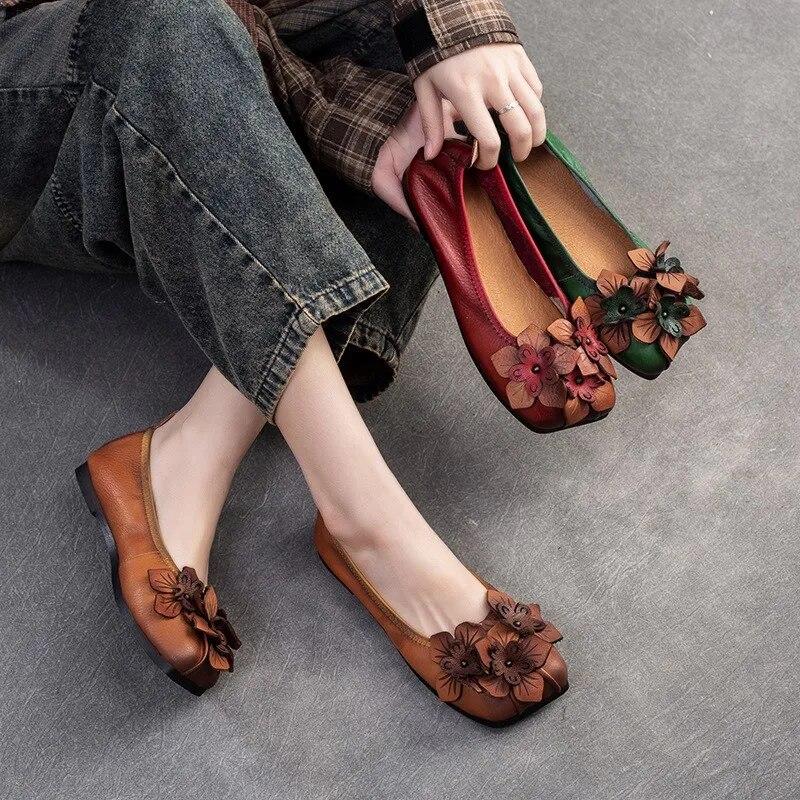 Johnature Retro Flower Flat Shoes Genuine Leather Soft Soled Comfortable Square Toe Shallow Women's Shoes