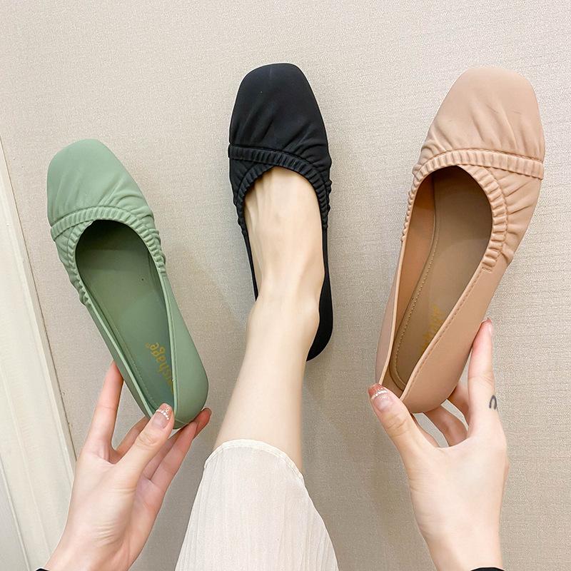 Clothing 04 Jelly Shoes Women's Shallow Mouth Korean Casual Low Top Single Shoes Fashion Low Heel Plastic Waterproof Sandals